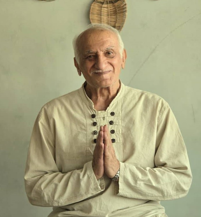 منوچهر البرزی